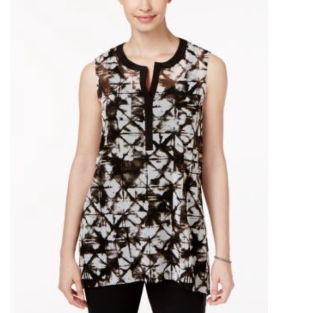 ALFANI Printed Split-Neck Top